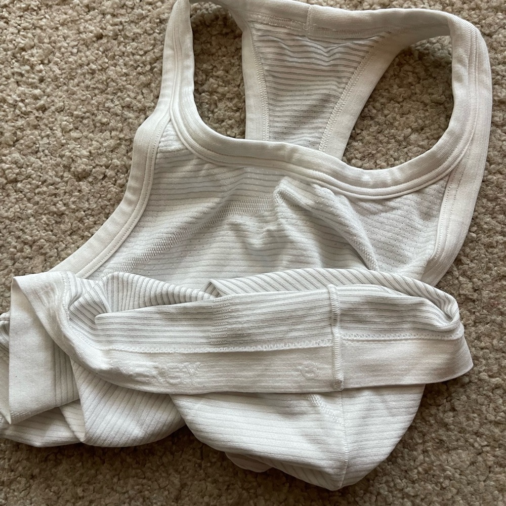 lululemon swiftly tech cropped racerback tank top 2.0 - Picture 4 of 11